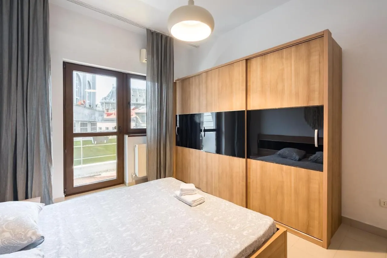 Modern & Spacious Apartment - Prime Location Near Bucharest'S Old Town Romania