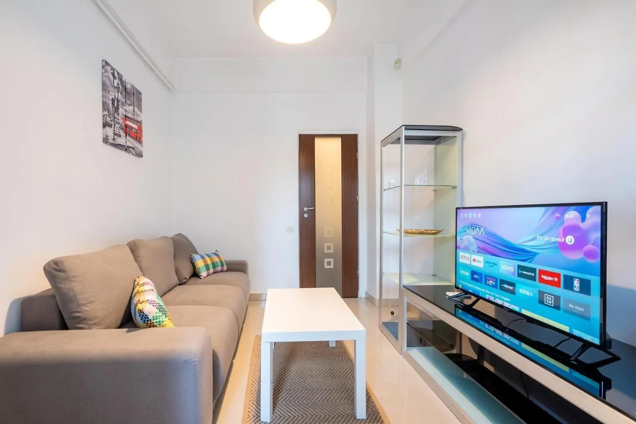 Modern & Spacious Apartment - Prime Location Near Bucharest'S Old Town